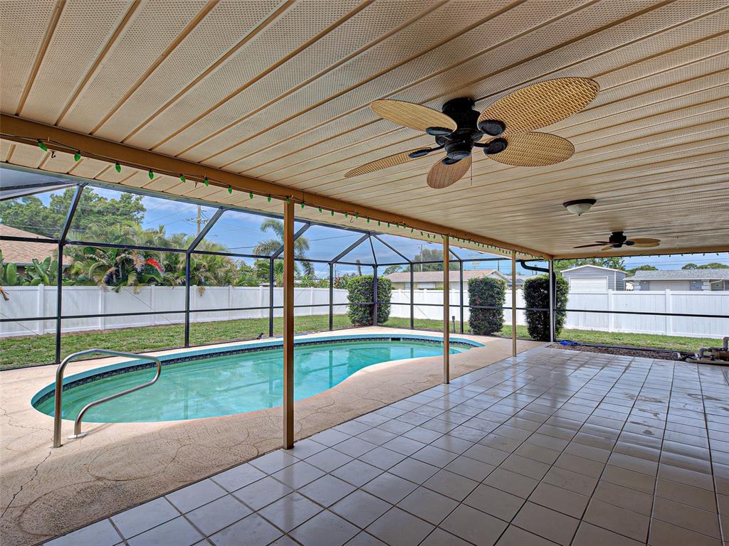 3640 Sterling Road Venice, FL 34293 - Photo 32 of 46