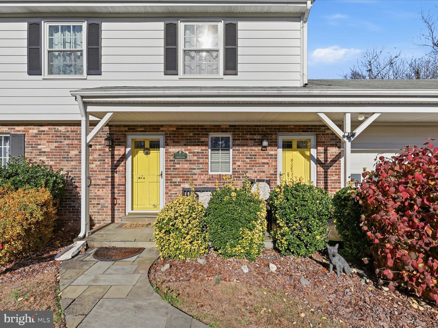 11130 Chapel Road Fairfax Station, VA 22039 - Photo 24 of 55 a front view of a house with garden
