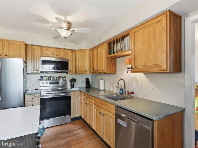 $999,900 | 11130 Chapel Road, Fairfax Station, VA 22039