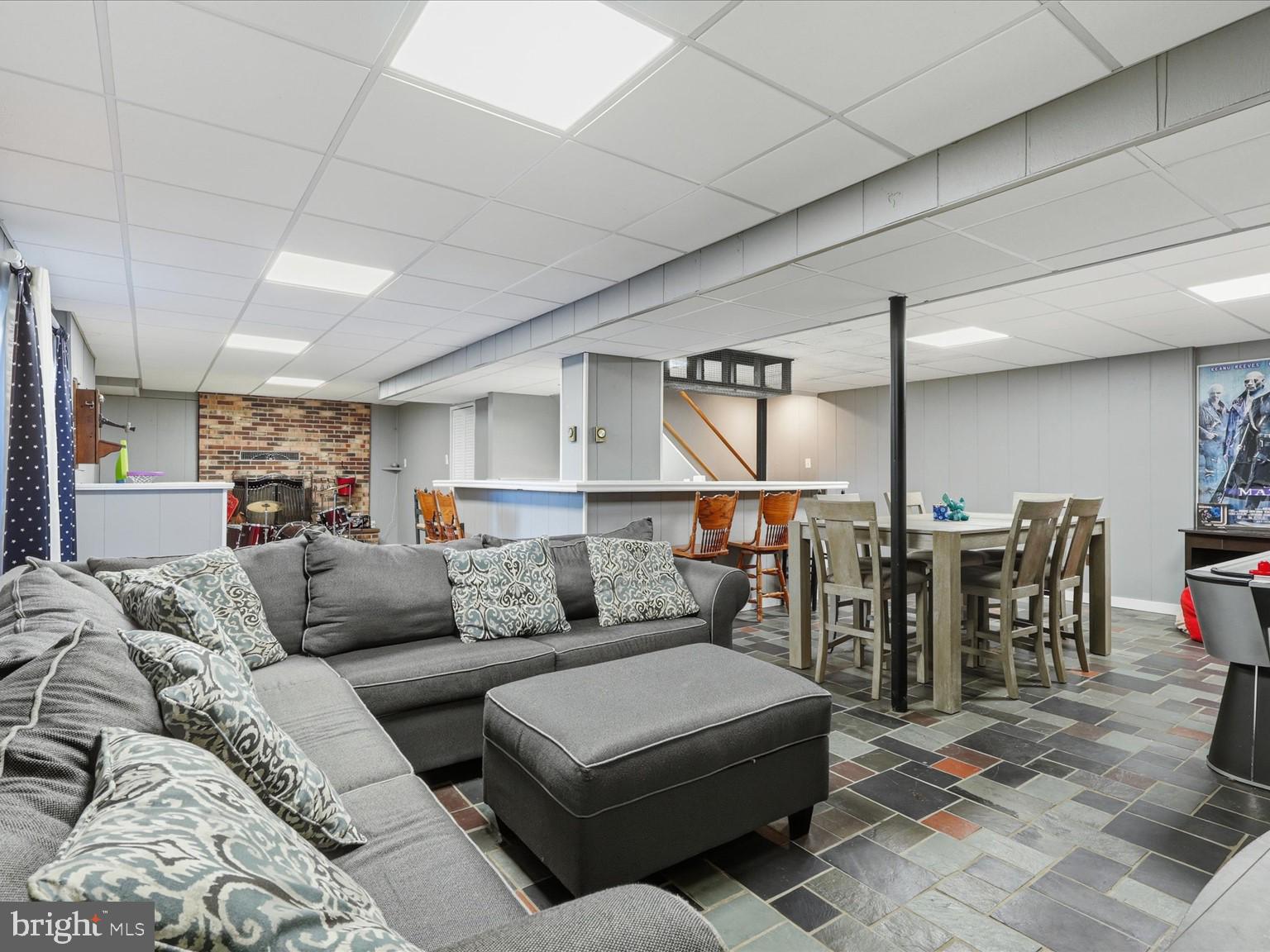 11130 Chapel Road Fairfax Station, VA 22039 - Photo 36 of 55 a living room with furniture and wooden floor