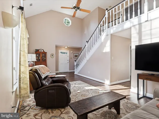 $999,900 | 11130 Chapel Road, Fairfax Station, VA 22039