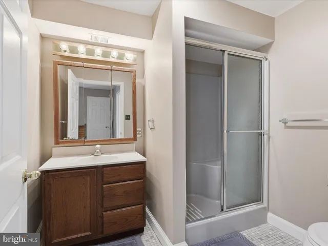 $999,900 | 11130 Chapel Road, Fairfax Station, VA 22039