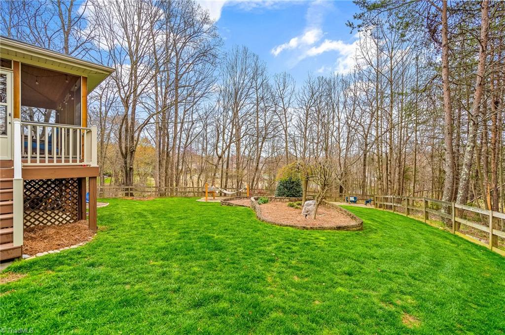 5005 Robdot Drive Oak Ridge, NC 27310 - Photo 44 of 50