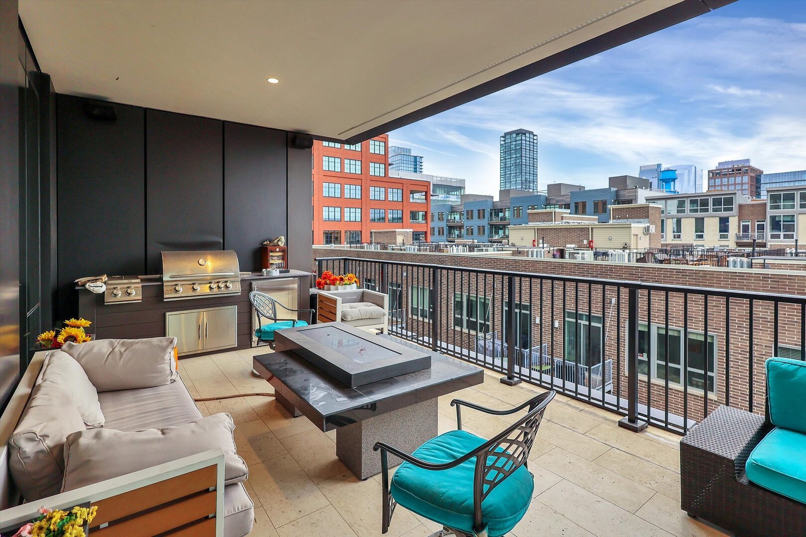 21 North May Street, Unit 501 Chicago, IL 60607 - Photo 30 of 82 a outdoor living space with furniture and a view of city