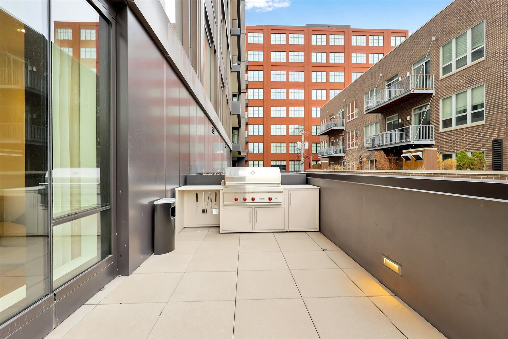 21 North May Street, Unit 501 Chicago, IL 60607 - Photo 47 of 82
