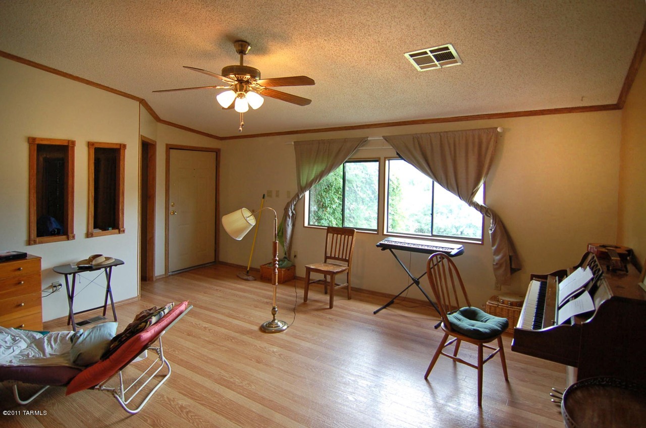 421 Harshaw Road Patagonia, AZ 85624 - Photo 8 of 25