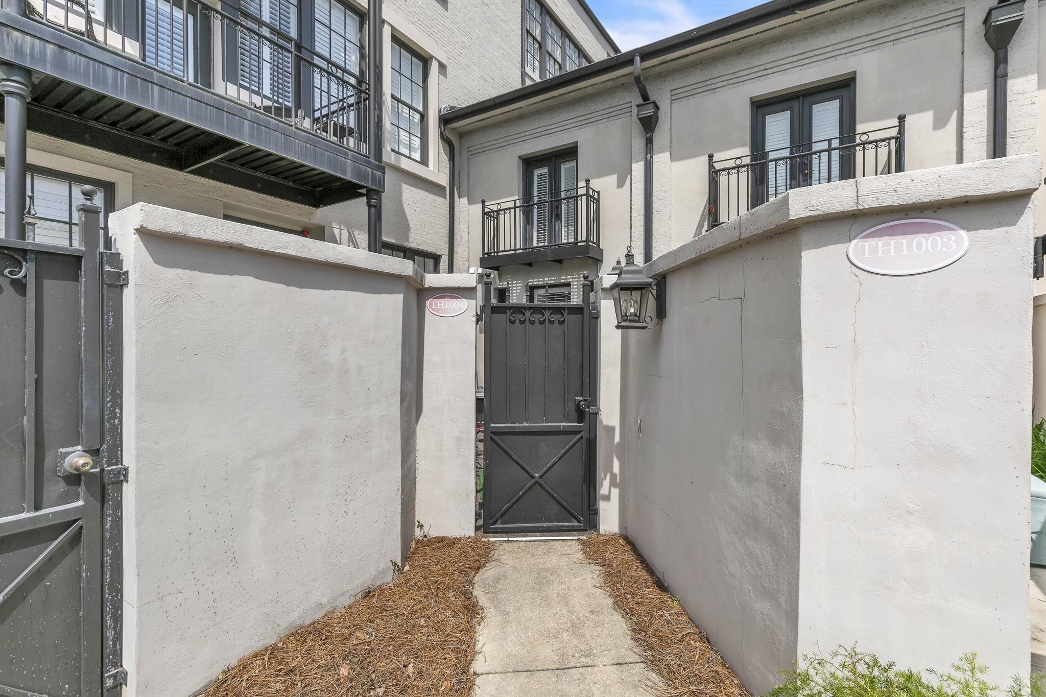 753 St Francis Street, Unit TH1004 Mobile, AL 36602 - Photo 5 of 56 Fence
