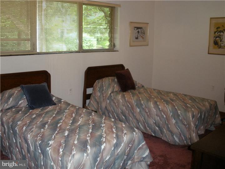 660 Stetson Road Elkins Park, PA 19027 - Photo 21 of 25 Bedroom 2