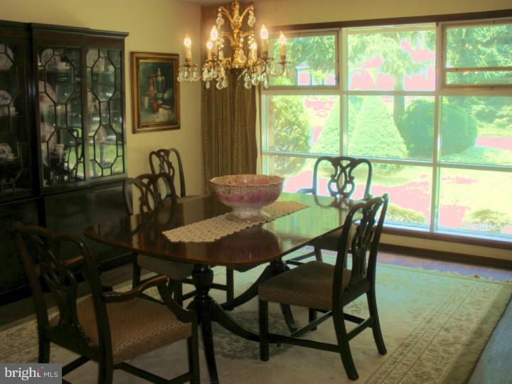 660 Stetson Road Elkins Park, PA 19027 - Photo 9 of 25 Dining Room