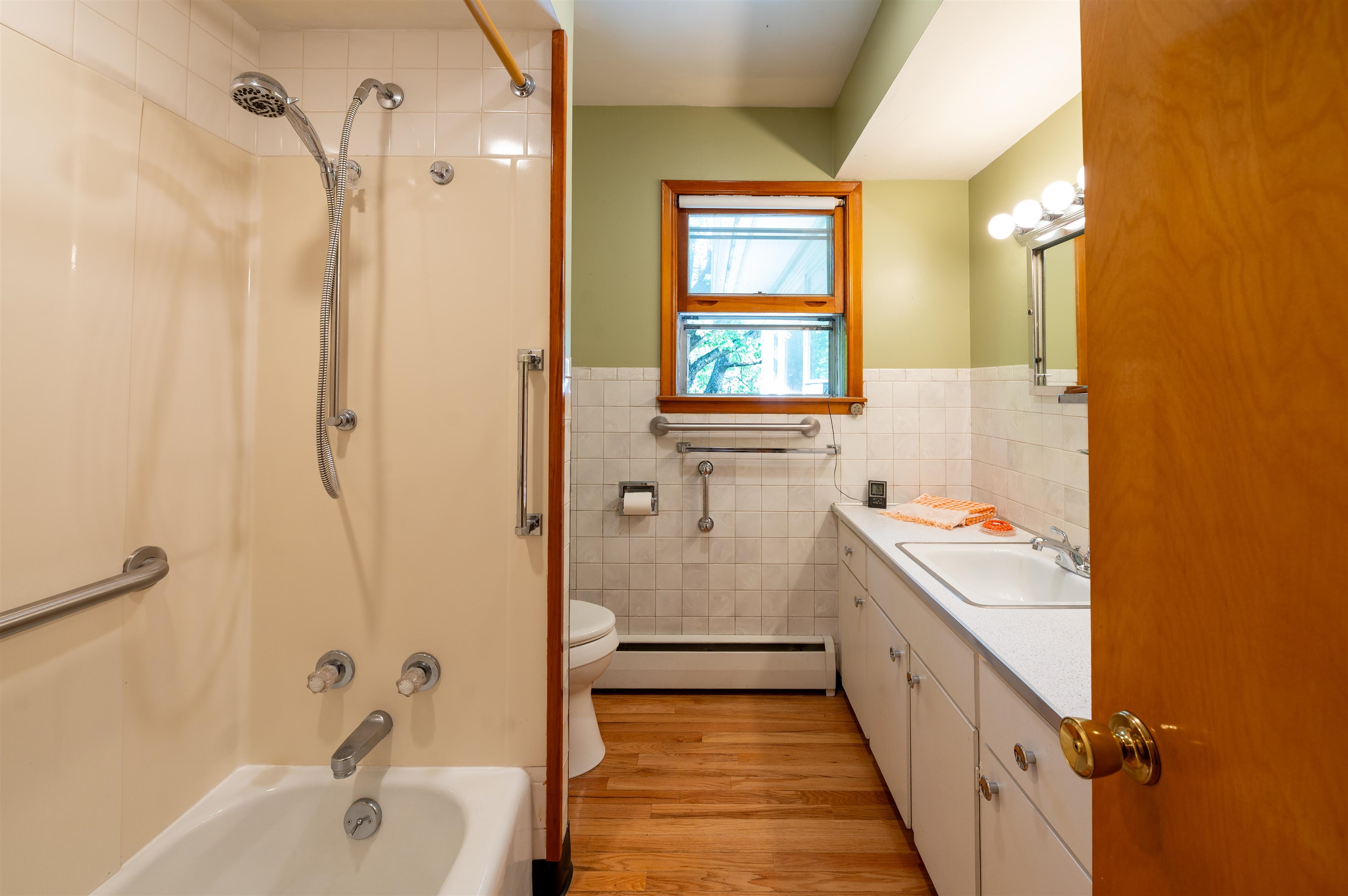 99 Jackson Avenue Rutland, VT 05701 - Photo 23 of 37