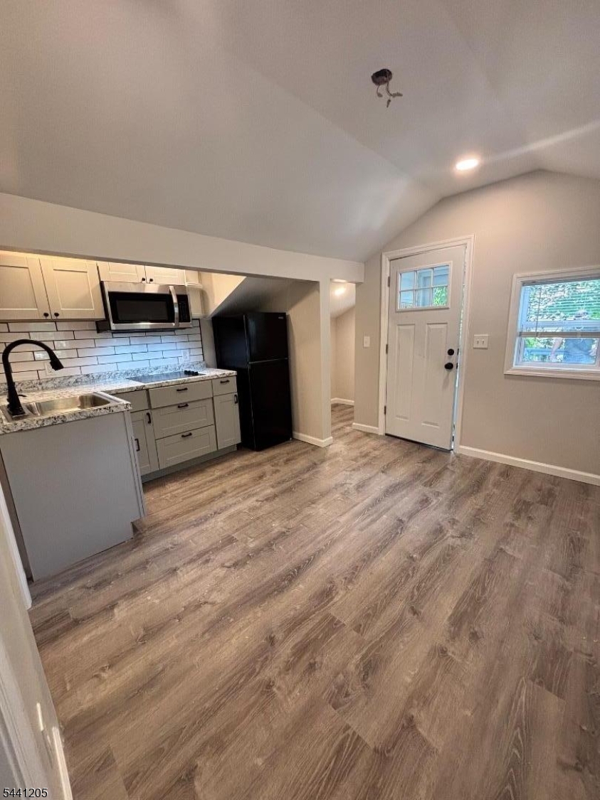 4 Apple Trail Oak Ridge, NJ 07438 - Photo 8 of 10
