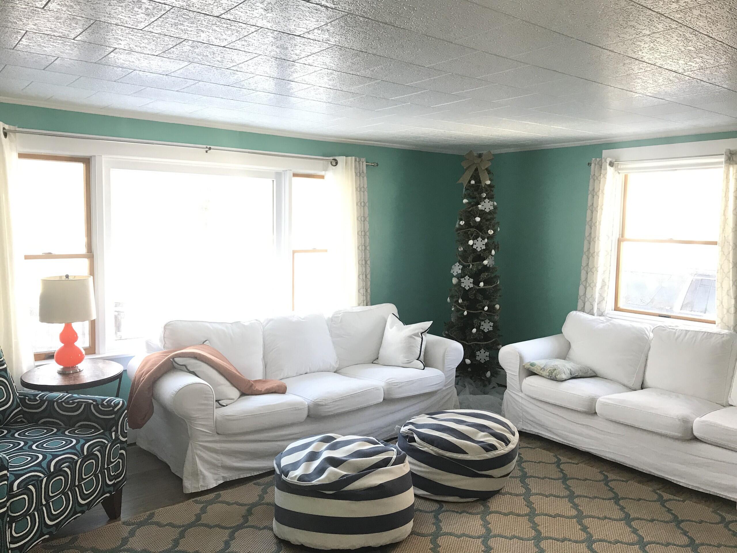 306 Old County Road Wells, ME 04090 - Photo 21 of 28 LR Christmas