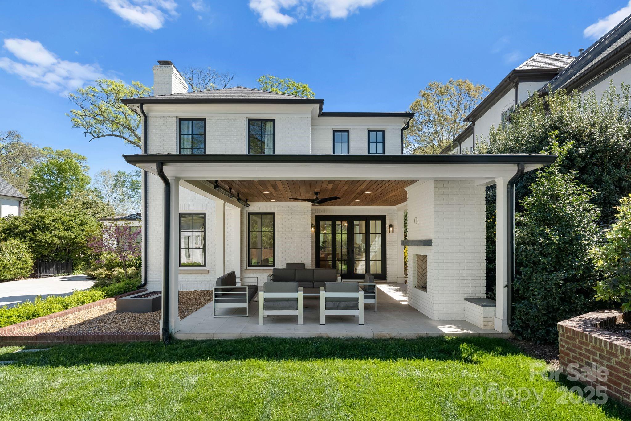1446 Queens Road West Charlotte, NC 28207 - Photo 21 of 48 Gallery Image 21