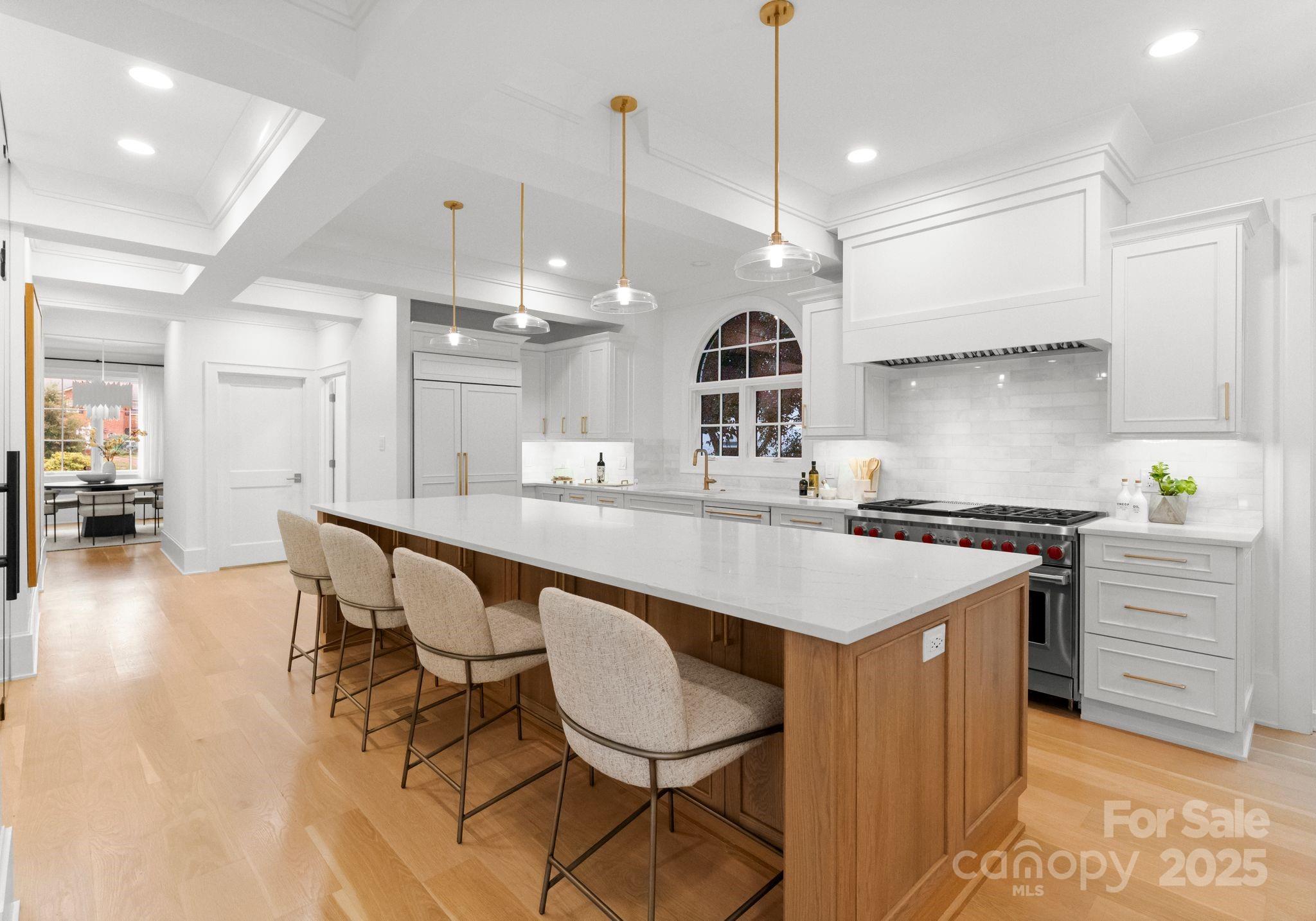1446 Queens Road West Charlotte, NC 28207 - Photo 4 of 48 Gallery Image 4