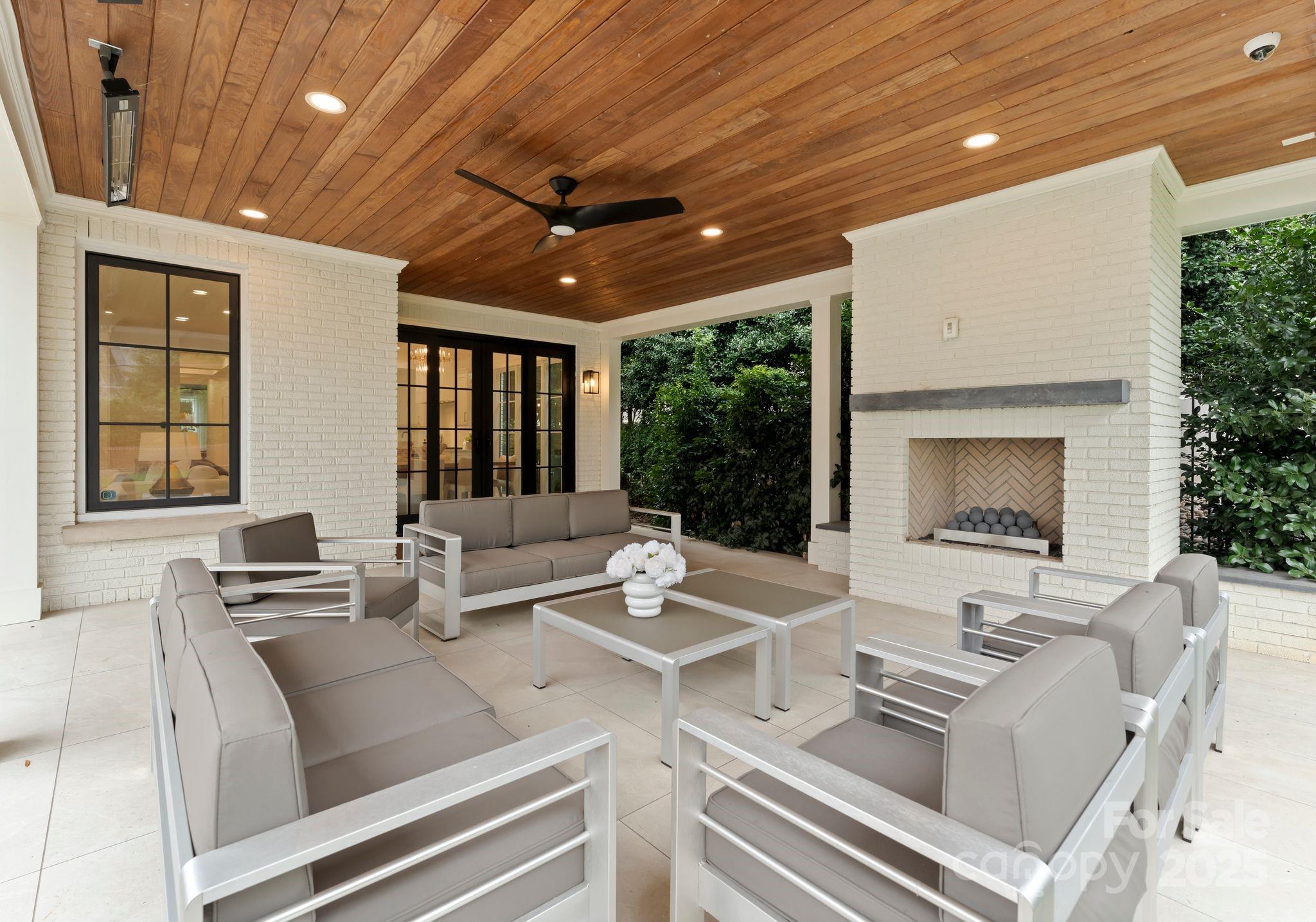 1446 Queens Road West Charlotte, NC 28207 - Photo 43 of 48 Gallery Image 43