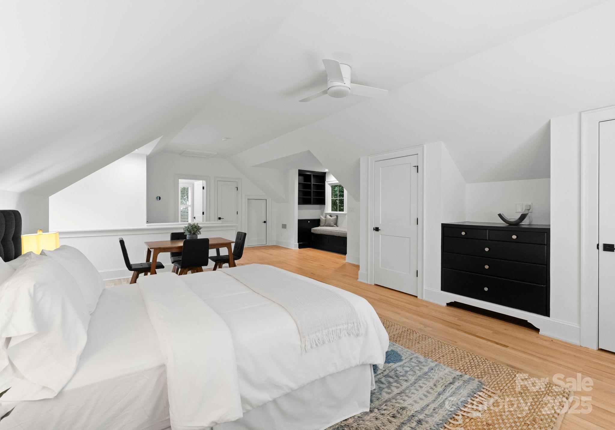1446 Queens Road West Charlotte, NC 28207 - Photo 45 of 48 Gallery Image 45