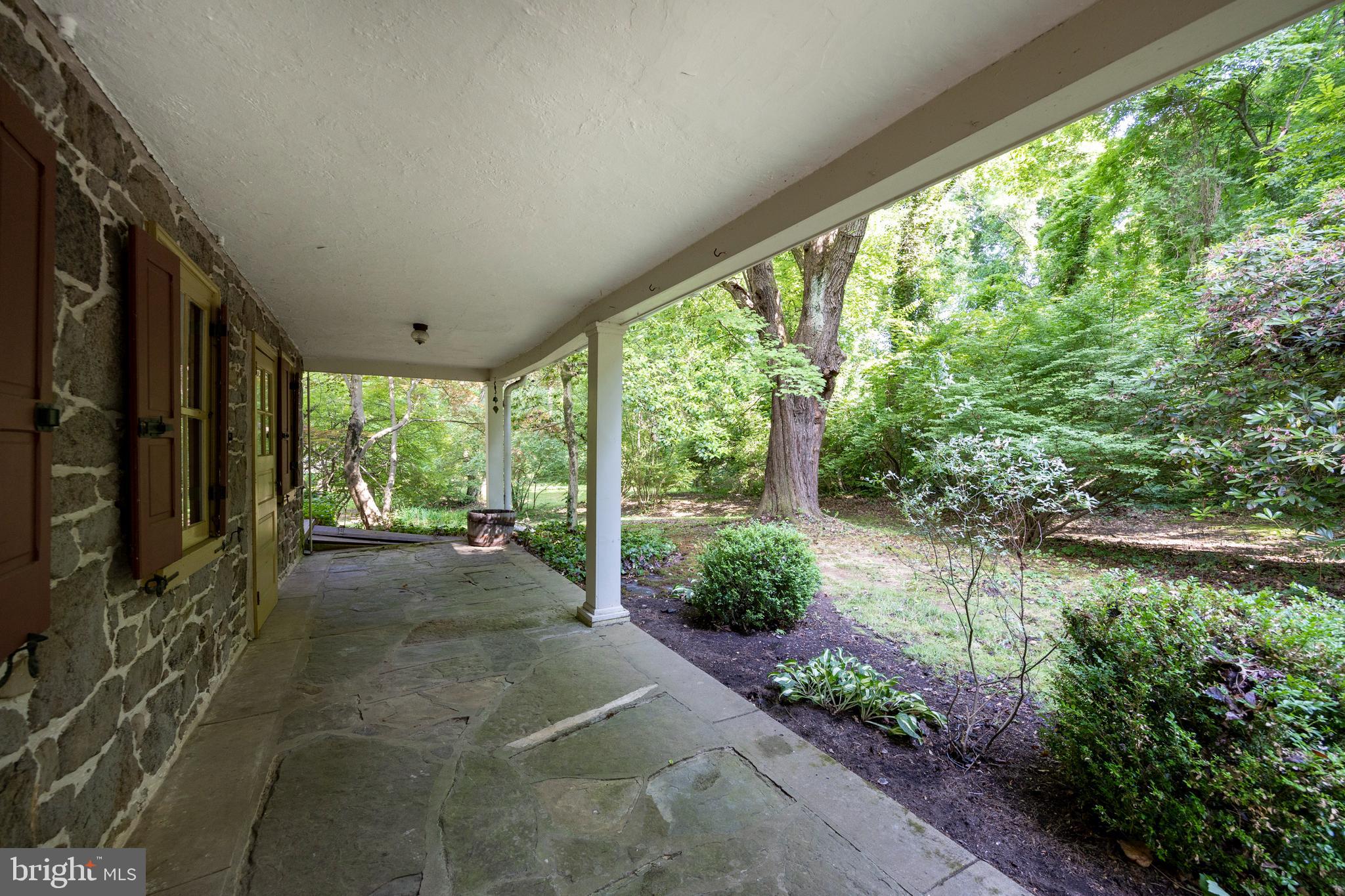105 7 Stars Road Spring City, PA 19475 - Photo 4 of 32