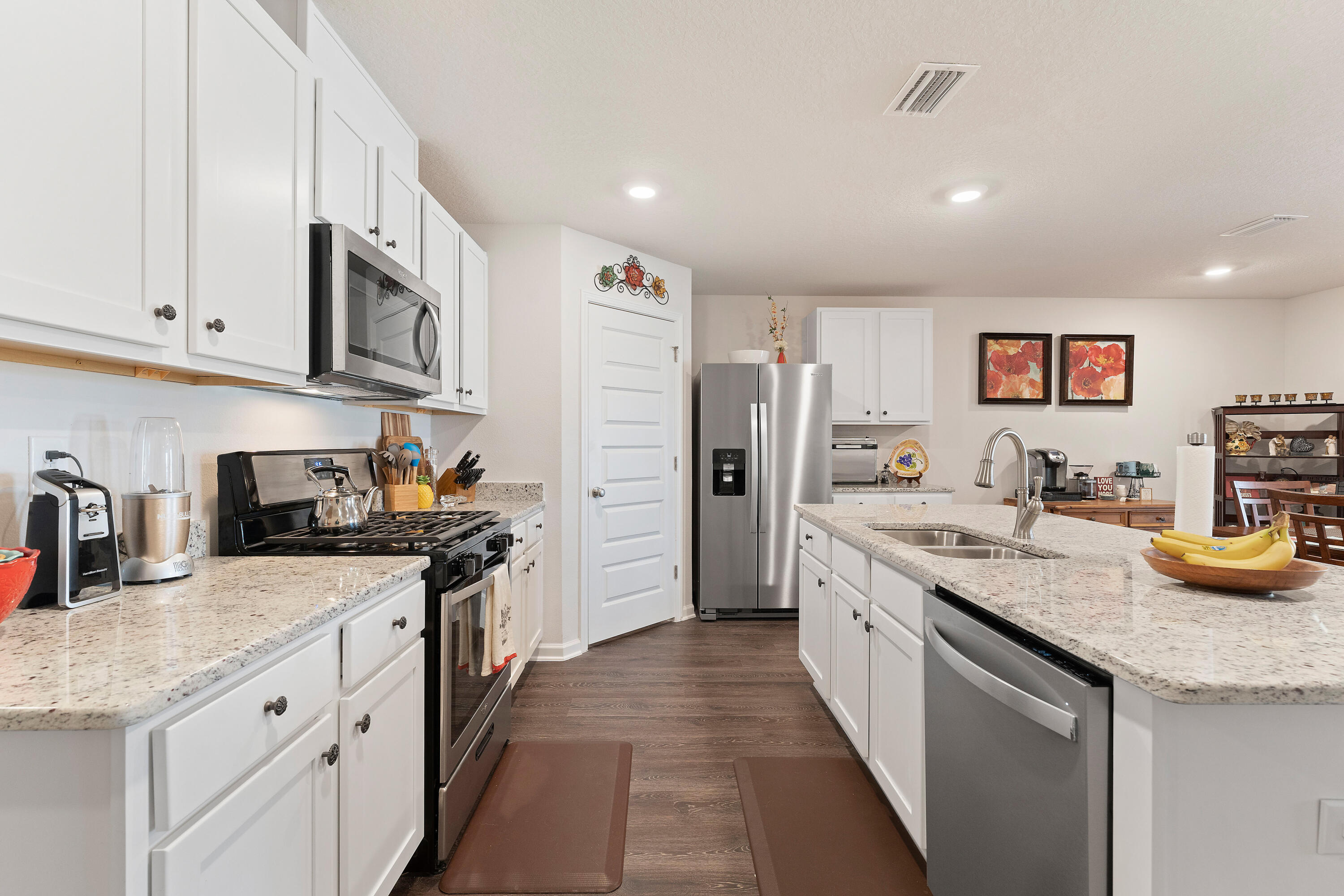 4630 Honor Guard Way Crestview, FL 32539 - Photo 6 of 45 Gallery Image 6