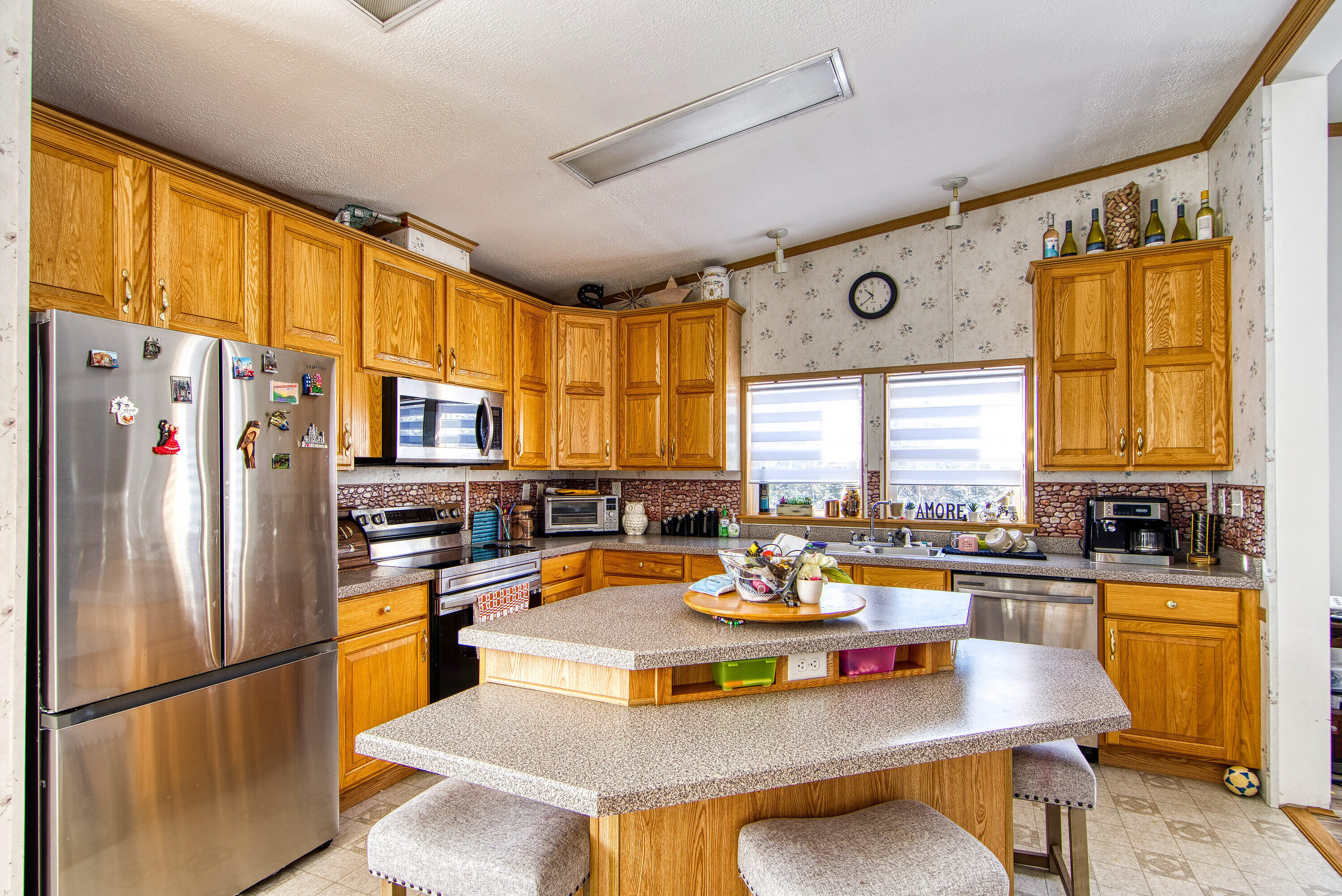 111 Oceanville Road Stonington, ME 04681 - Photo 10 of 29 111 Oceanville Road Stonington-print-005