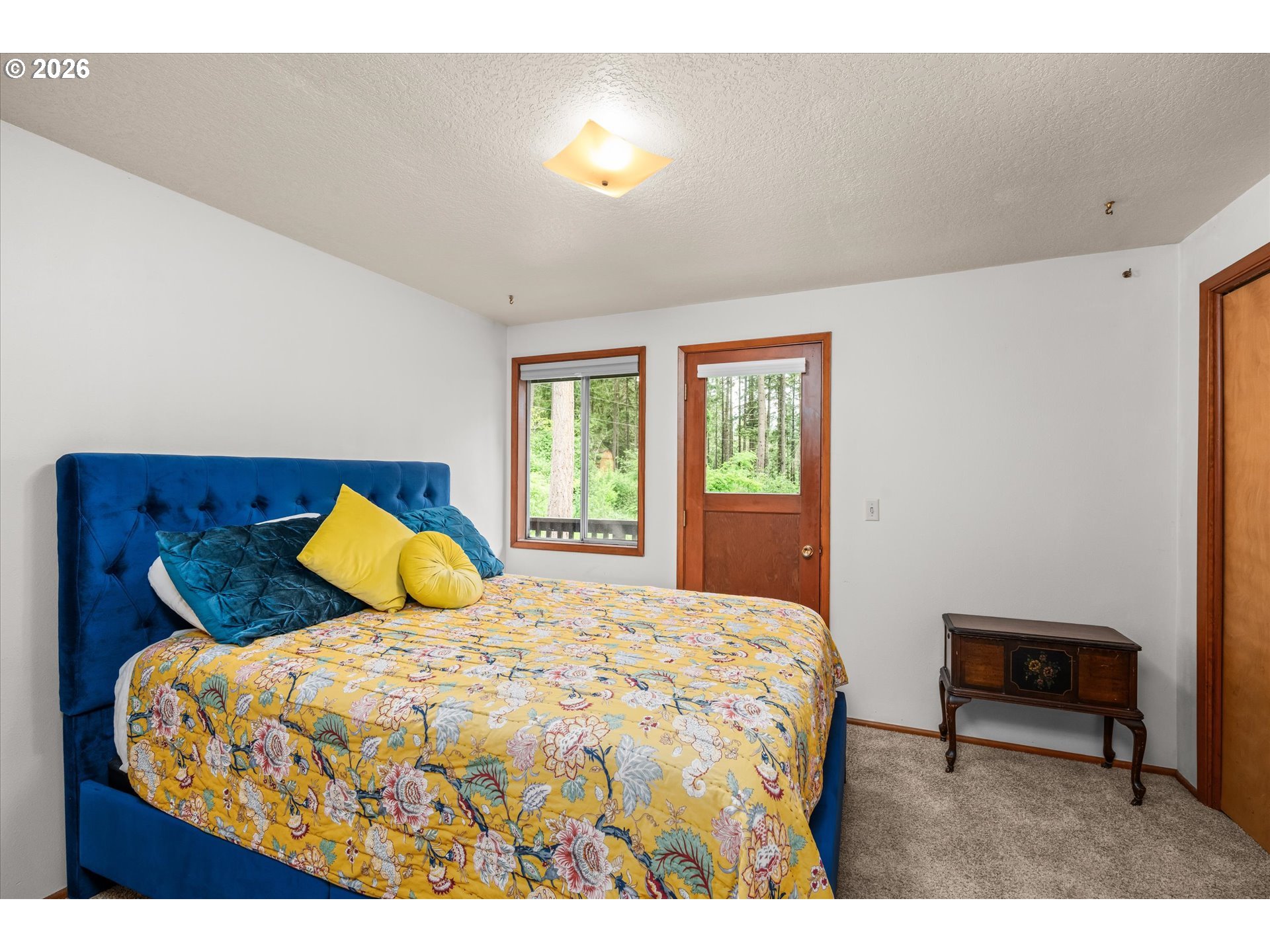 27828 Gibralter Loop Eugene, OR 97405 - Photo 15 of 48 Bedroom