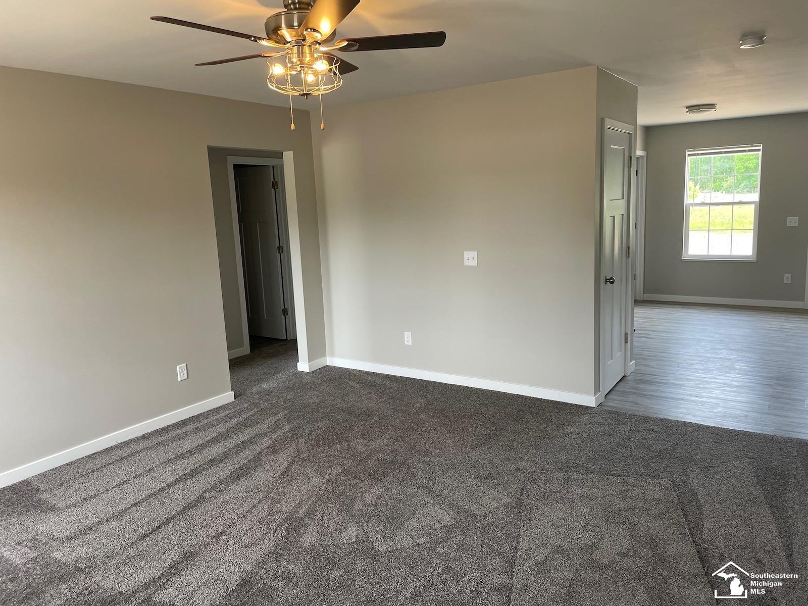 13303 South Custer Road Dundee, MI 48131 - Photo 4 of 6