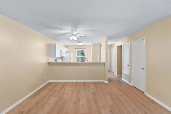 $185,000 | 302 St Andrews Street, Unit J101, Rockport, TX 78382