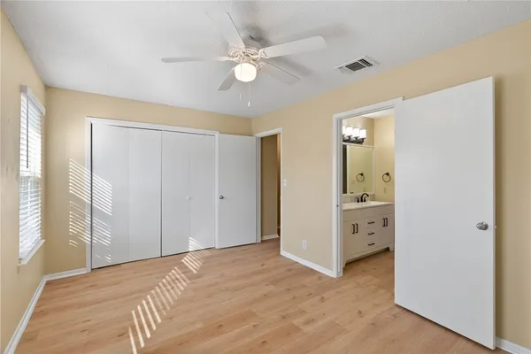 $185,000 | 302 St Andrews Street, Unit J101, Rockport, TX 78382
