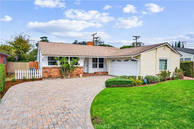 $1,085,000 | 1005 West 20th Street, Santa Ana, CA 92706