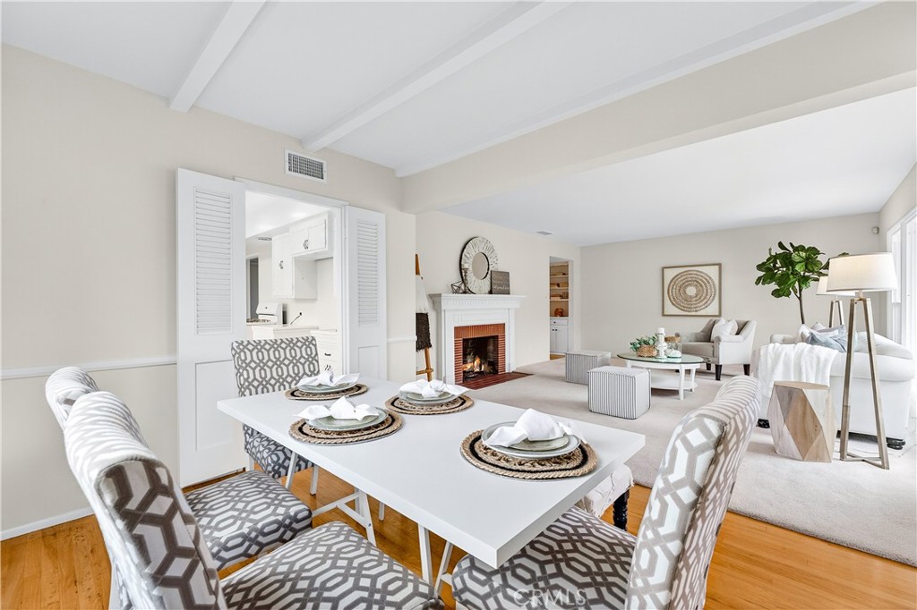 1005 West 20th Street Santa Ana, CA 92706 - Photo 7 of 28 View from dining area onto the living area and entry to the kitchen