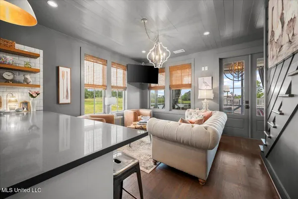 $560,000 | 25 Pier Point, Lumberton, MS 39455