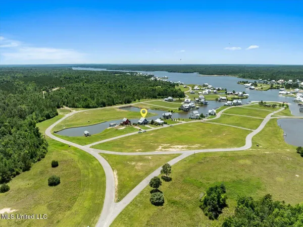 $560,000 | 25 Pier Point, Lumberton, MS 39455