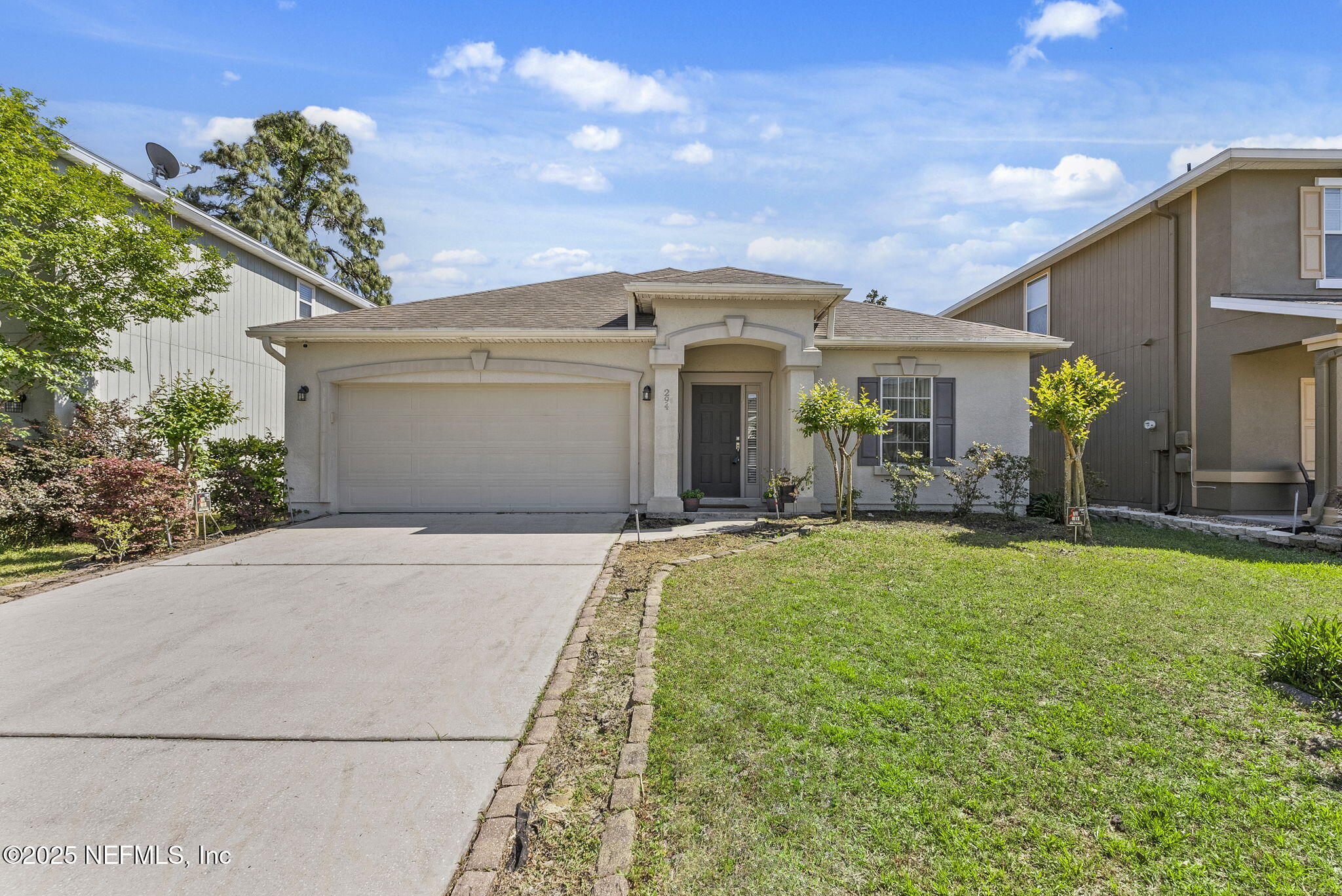 294 Amber Ridge Road Jacksonville, FL 32218 - Photo 2 of 26 0-web-or-mls-DSC00669