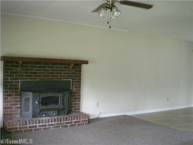 4978 Hoover Hill Road Trinity, NC 27370 - Photo 3 of 10 Living Room.