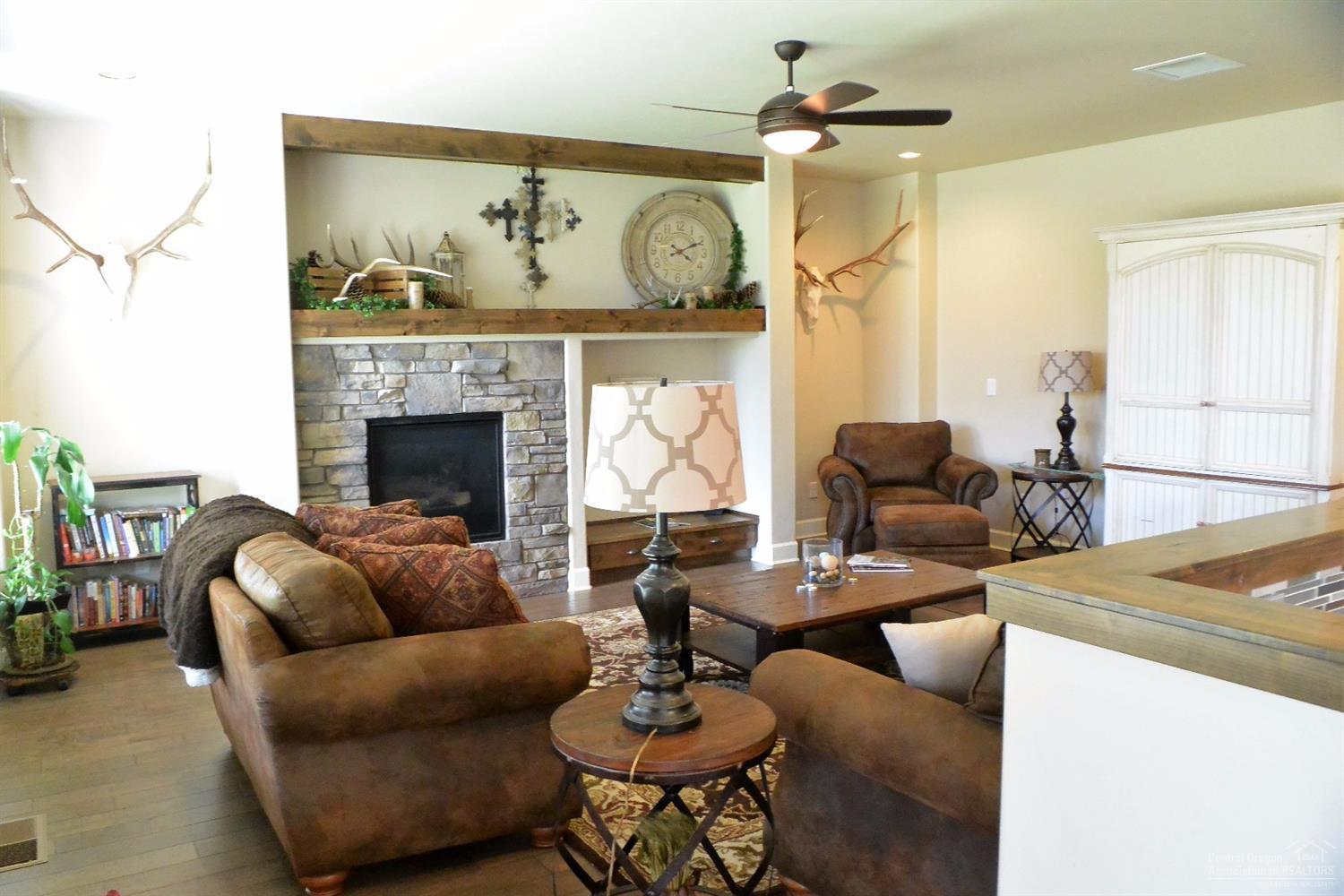 61117 Manhae Loop Bend, OR 97702 - Photo 5 of 25 Additional Photo
