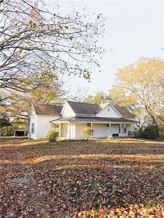 183 Mullins Road Mocksville, NC 27028 - Photo 2 of 14 Gallery Image 2