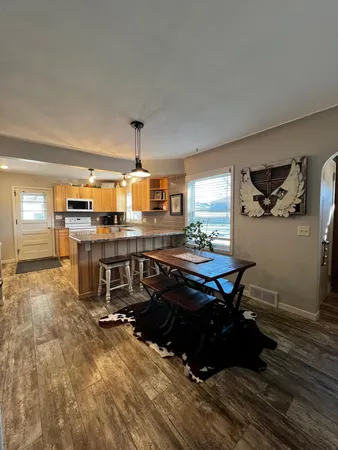 $195,000 | 284 6th Avenue, Granite Falls, MN 56241