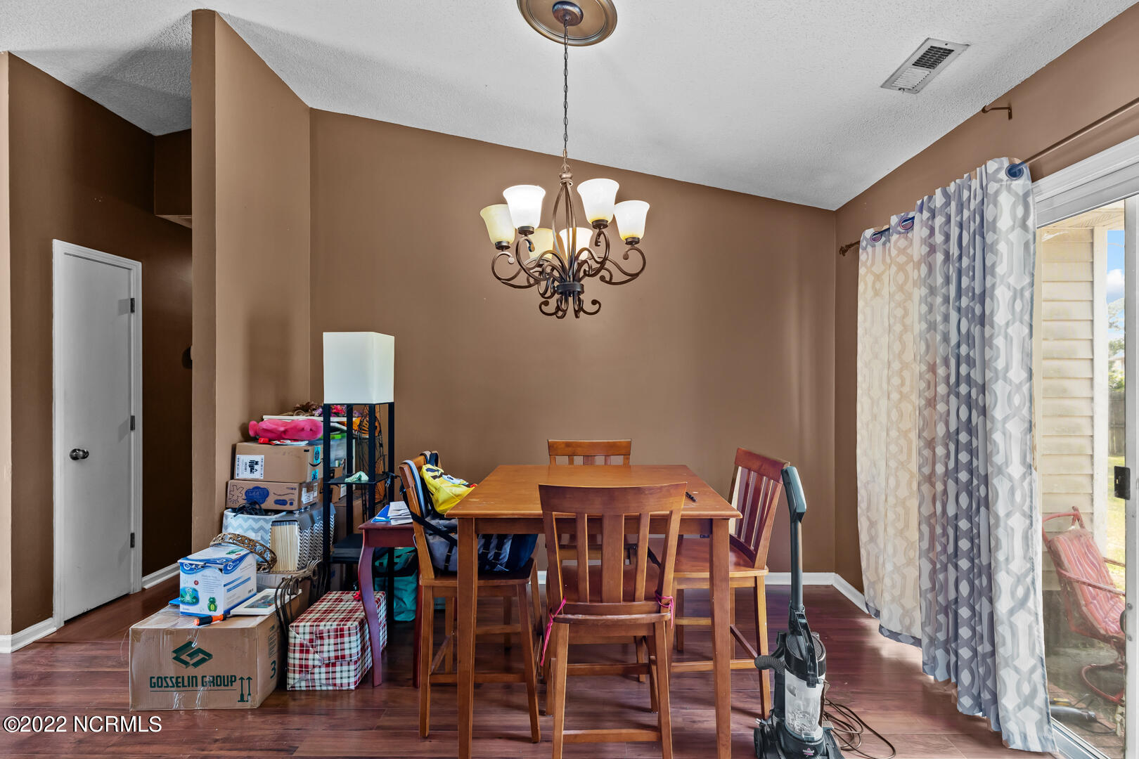 102 Sorrell Lane Hubert, NC 28539 - Photo 8 of 13 8
