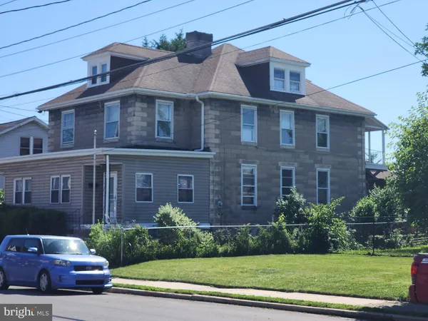 $199,000 | 615 South 2nd Street, Chambersburg, PA 17201