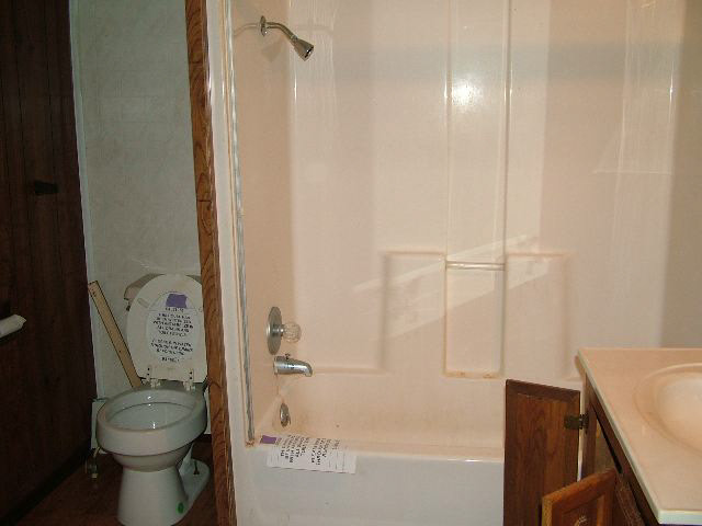 104 South Mulberry Street Farmland, IN 47340 - Photo 7 of 9