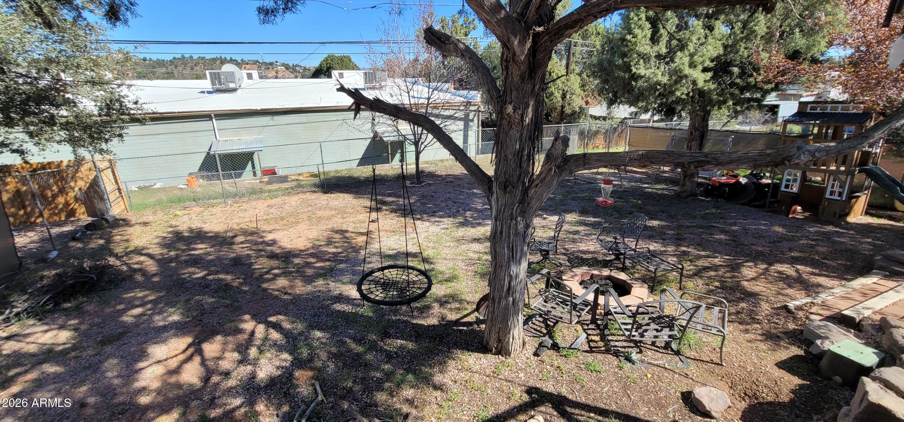 112 East Pine Street Payson, AZ 85541 - Photo 43 of 58 a front view of a house with a yard