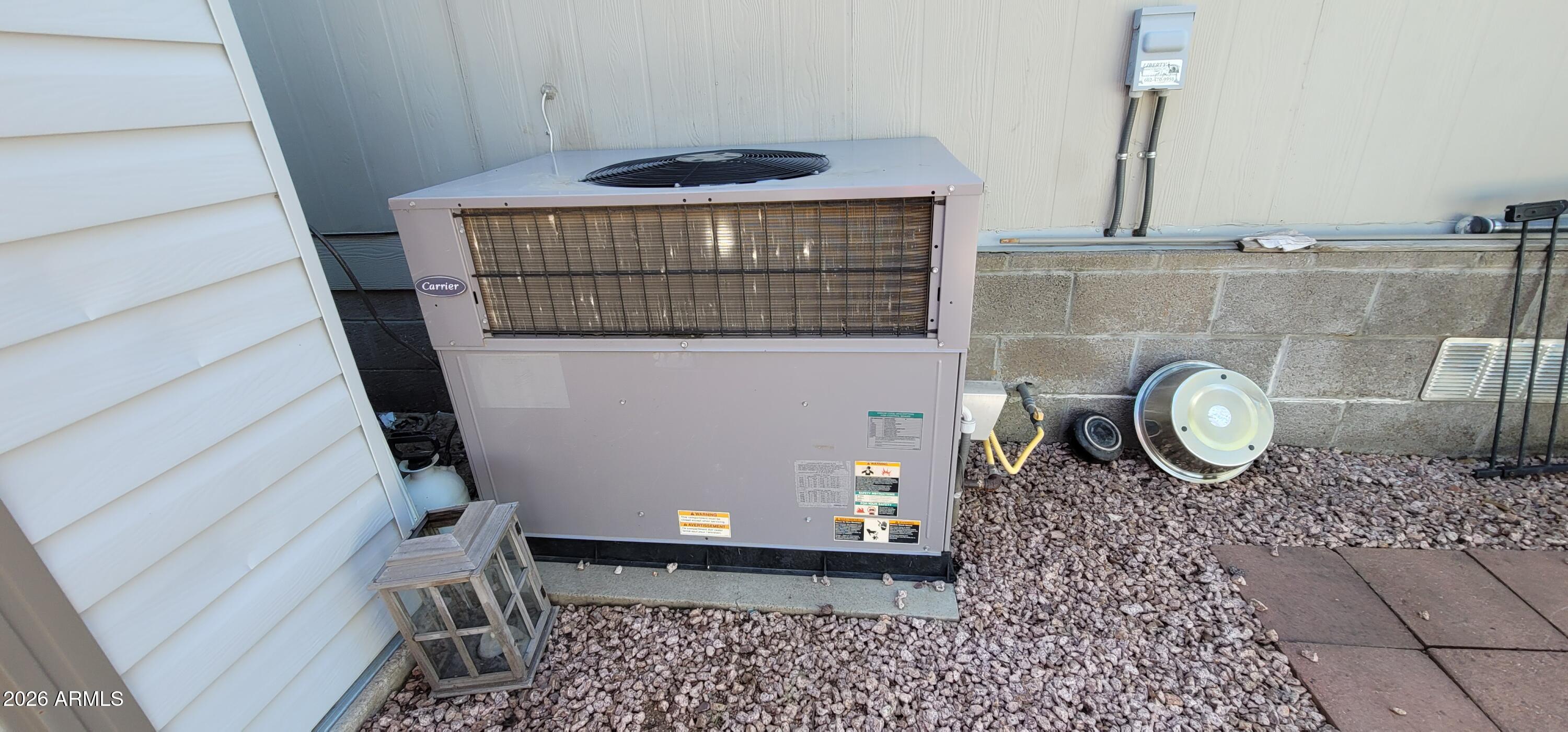 112 East Pine Street Payson, AZ 85541 - Photo 44 of 58 a close view of a sink