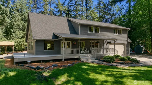 $899,999 | 217 197th Ave Court East, Bonney Lake, WA 98391