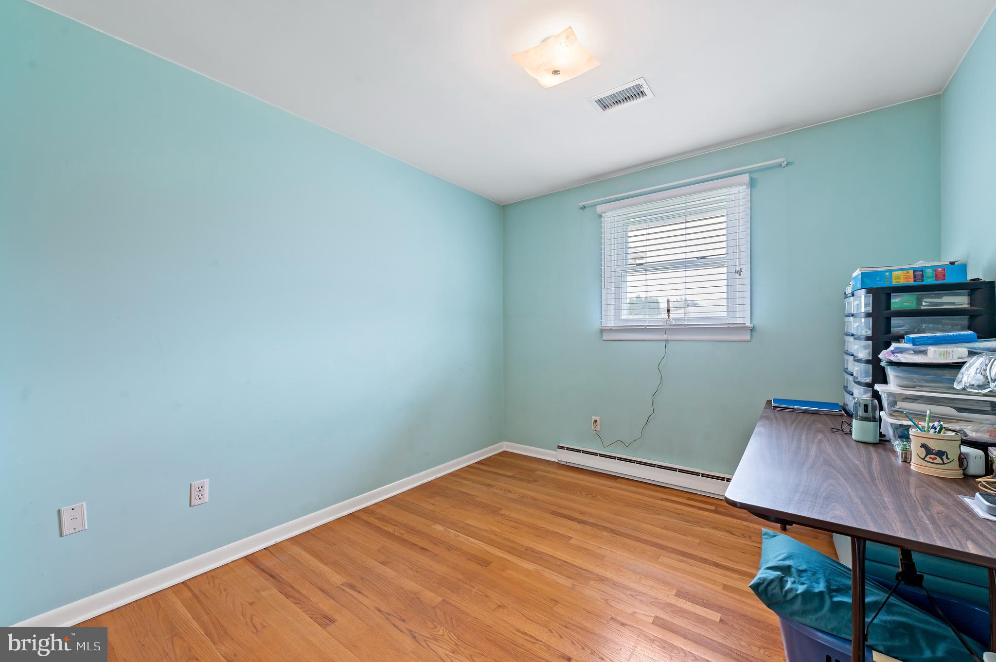 73 Colonial Road Allentown, PA 18109 - Photo 13 of 31 Gallery Image 13