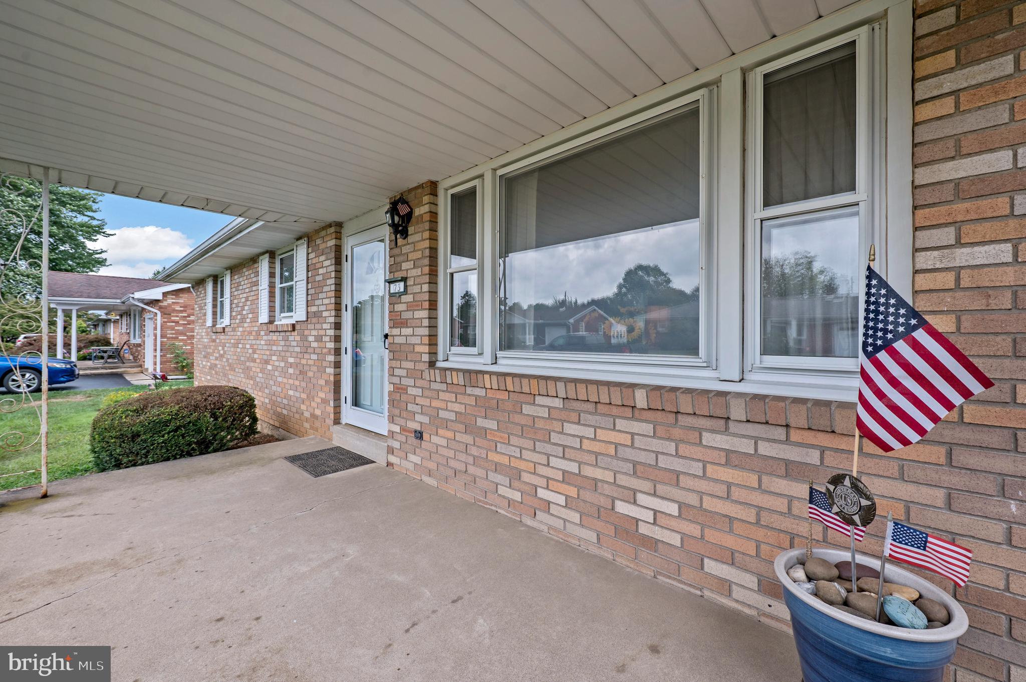 73 Colonial Road Allentown, PA 18109 - Photo 5 of 31 Gallery Image 5