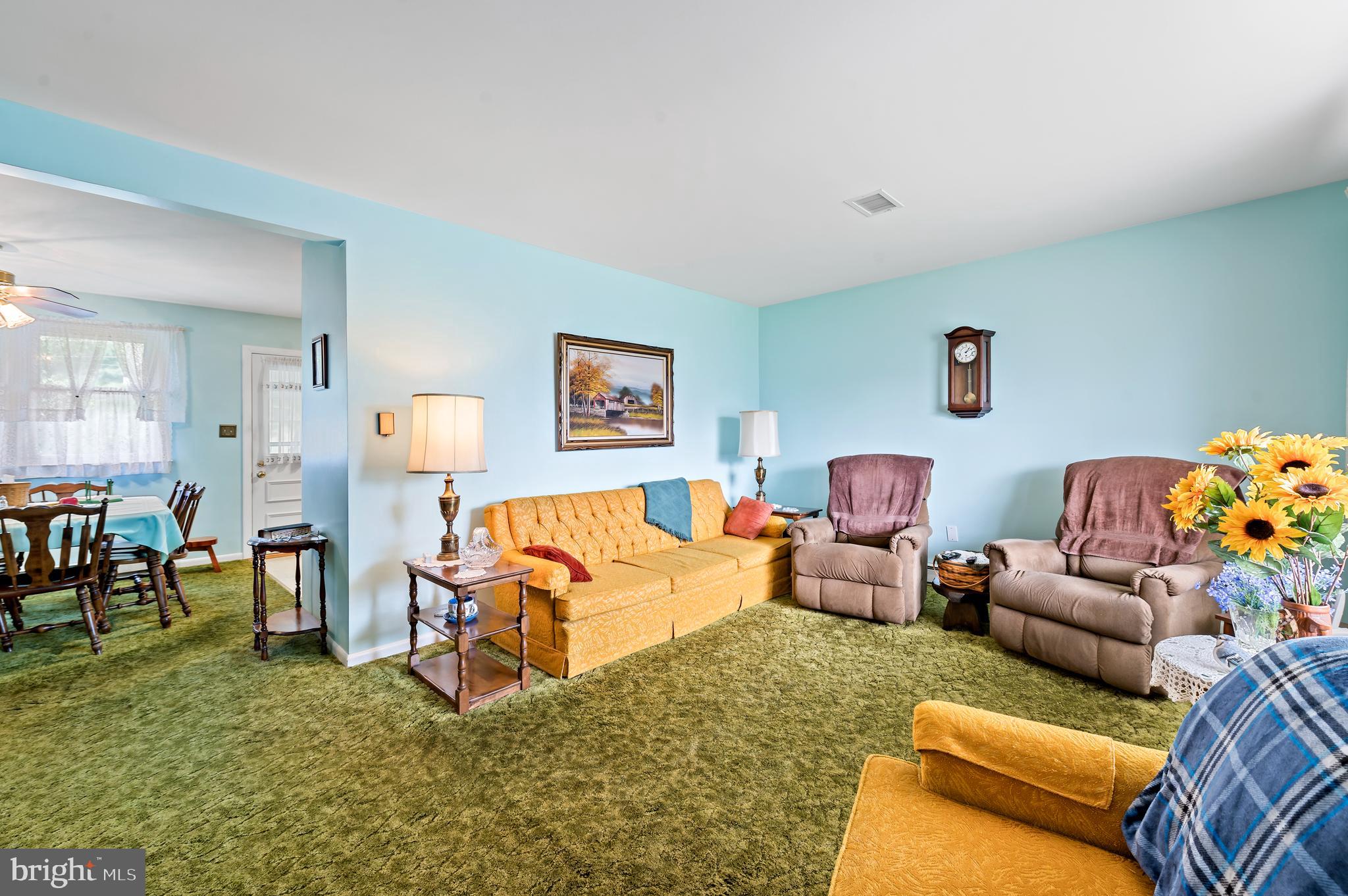 73 Colonial Road Allentown, PA 18109 - Photo 6 of 31 Gallery Image 6