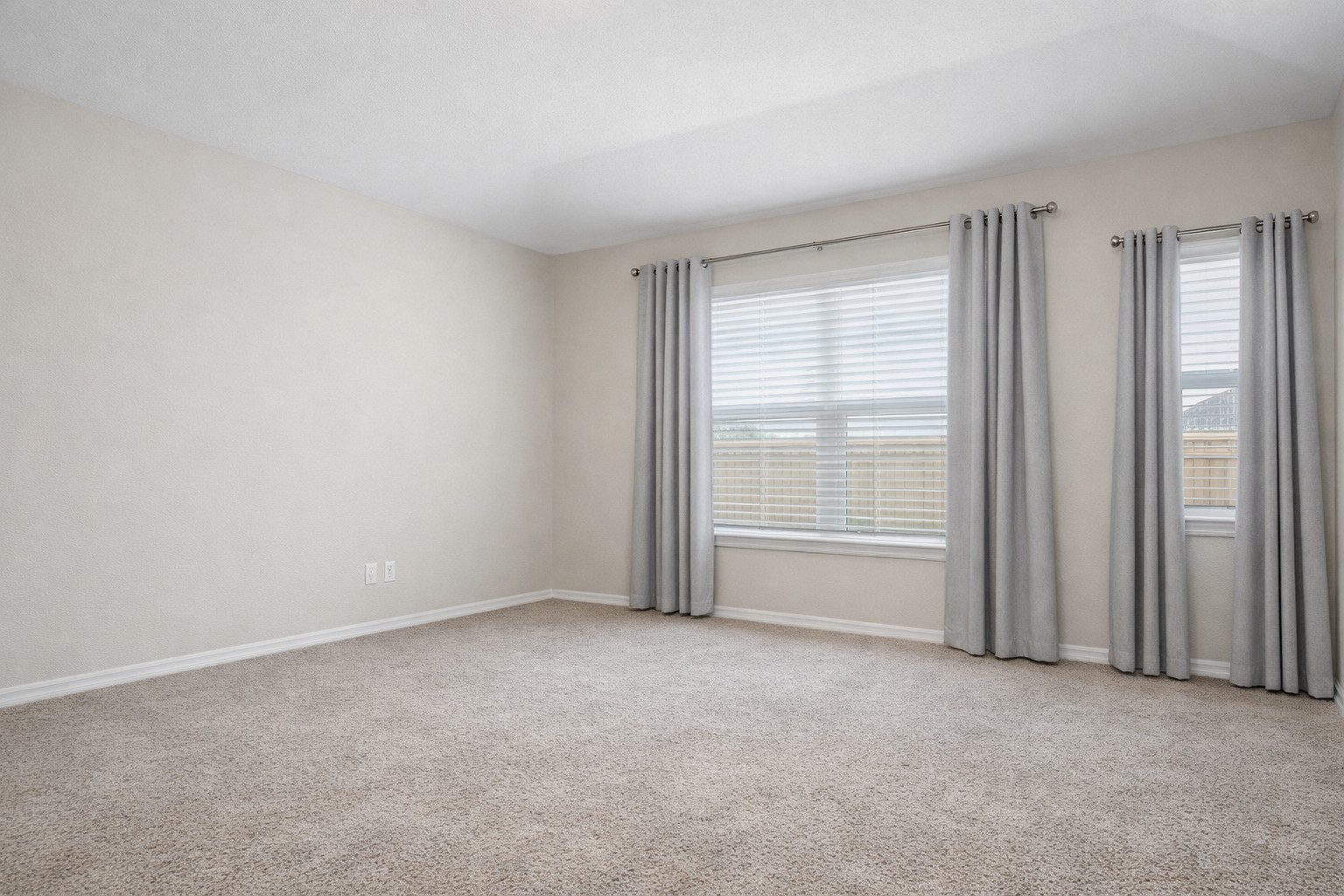 1018 Sycamore Drive Rosharon, TX 77583 - Photo 9 of 13