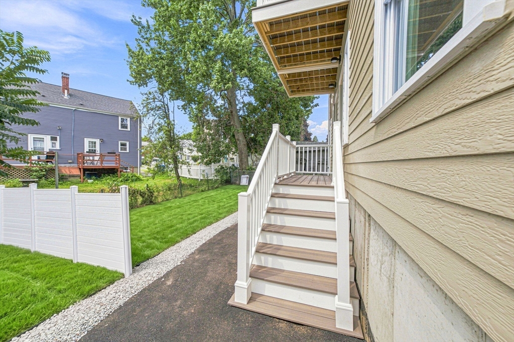 18 Jefferson Road, Unit A Wakefield, MA 01880 - Photo 34 of 40