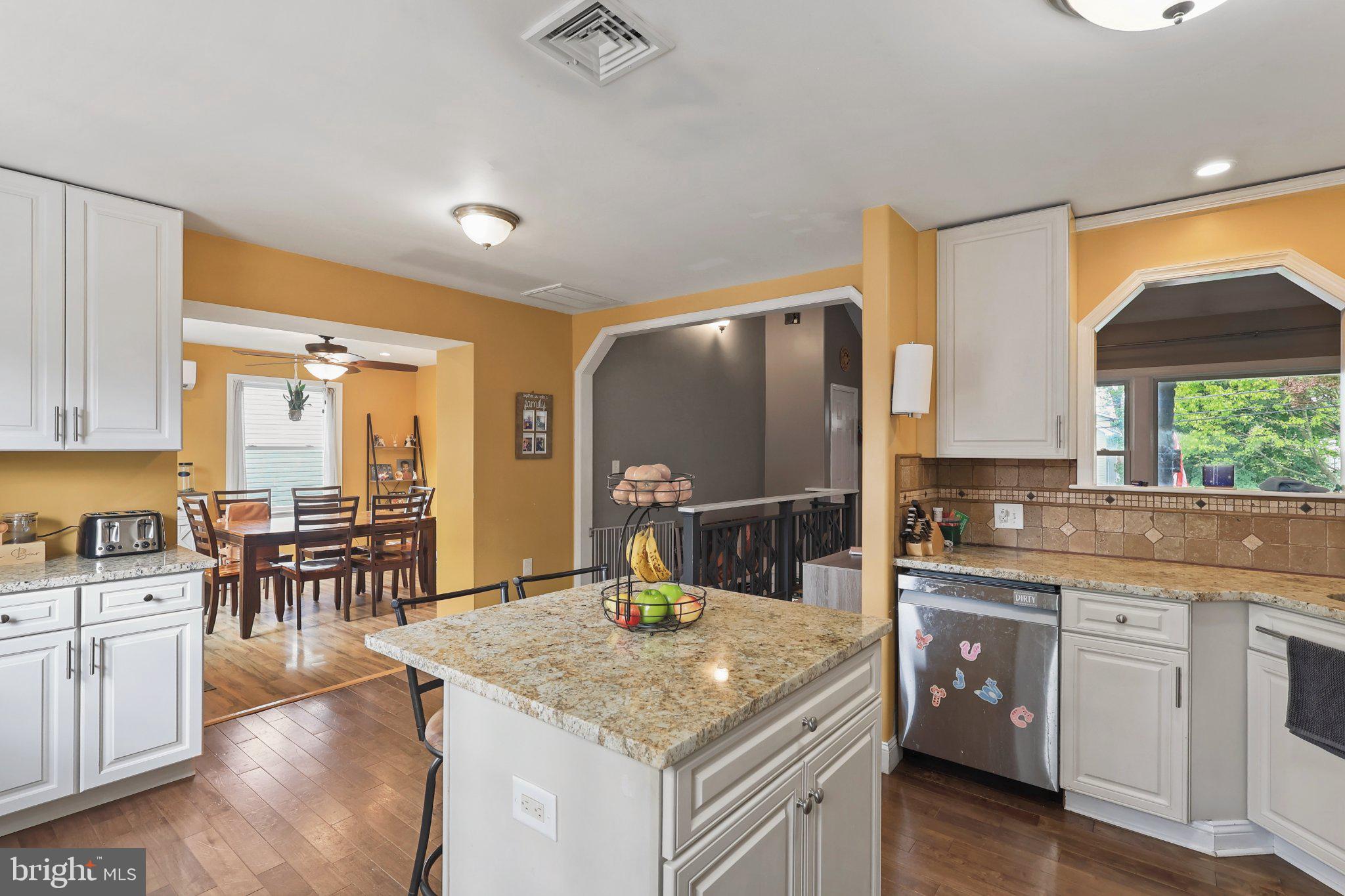 19 Madison Road Willow Grove, PA 19090 - Photo 8 of 31 Bright and inviting kitchen space.