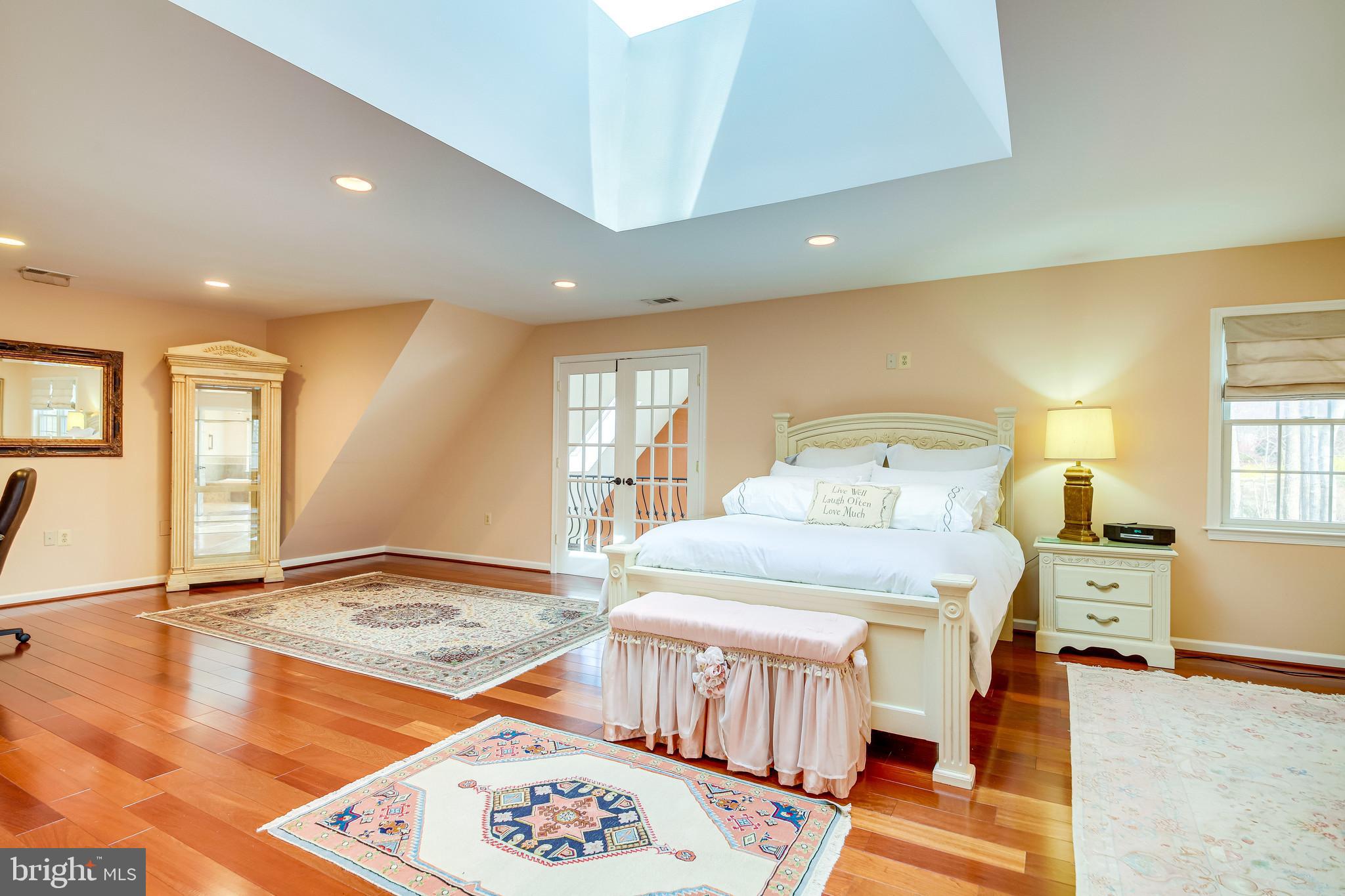 11019 Ring Road Reston, VA 20190 - Photo 41 of 62 Wow, the large skylight!