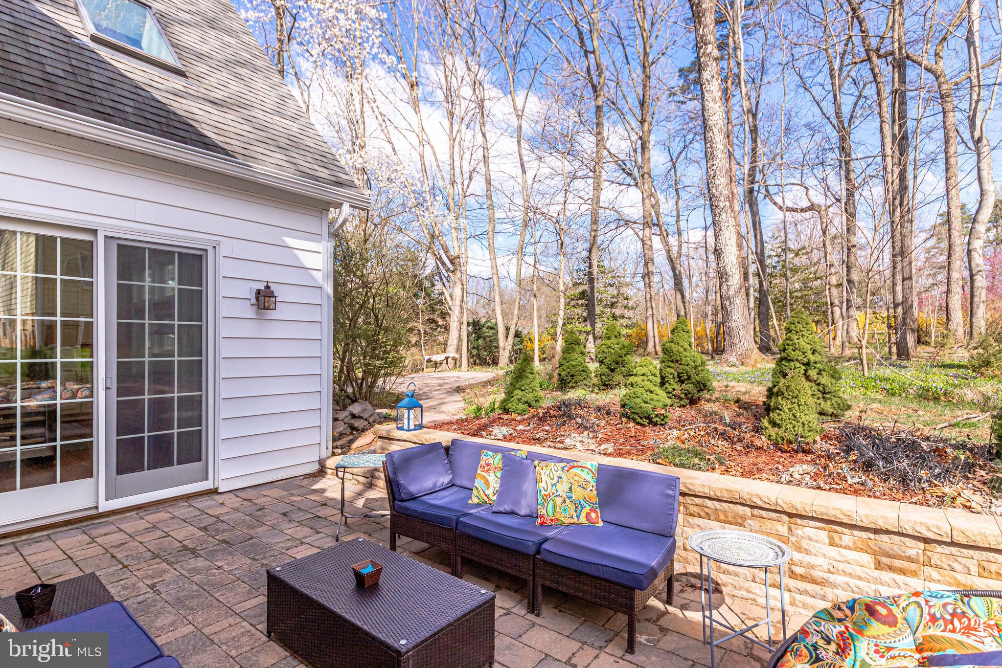 11019 Ring Road Reston, VA 20190 - Photo 52 of 62 Patio for entertaining off of kitchen